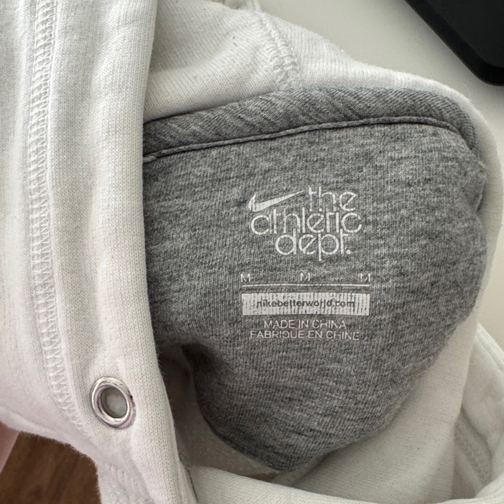 Nike white Hoodie with Black Logo - Picture 11 of 11